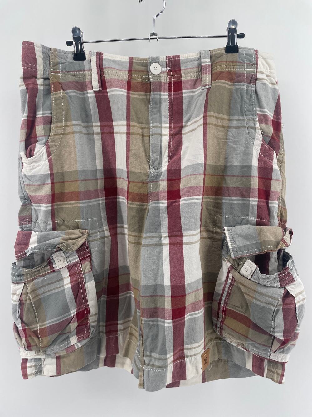 NWT Urban Pipeline Cargo Shorts Men’s 36x11 Red Plaid Vintage Thrasher Y2K